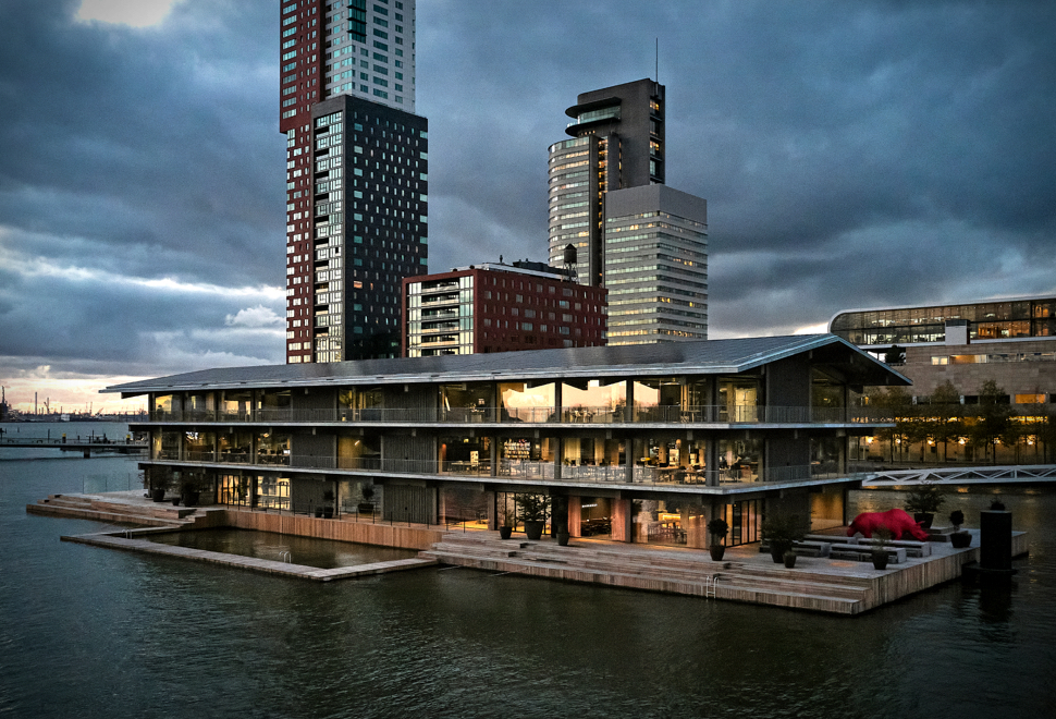 Espetacular Escritório Flutuante - Floating Office Rotterdam | Image