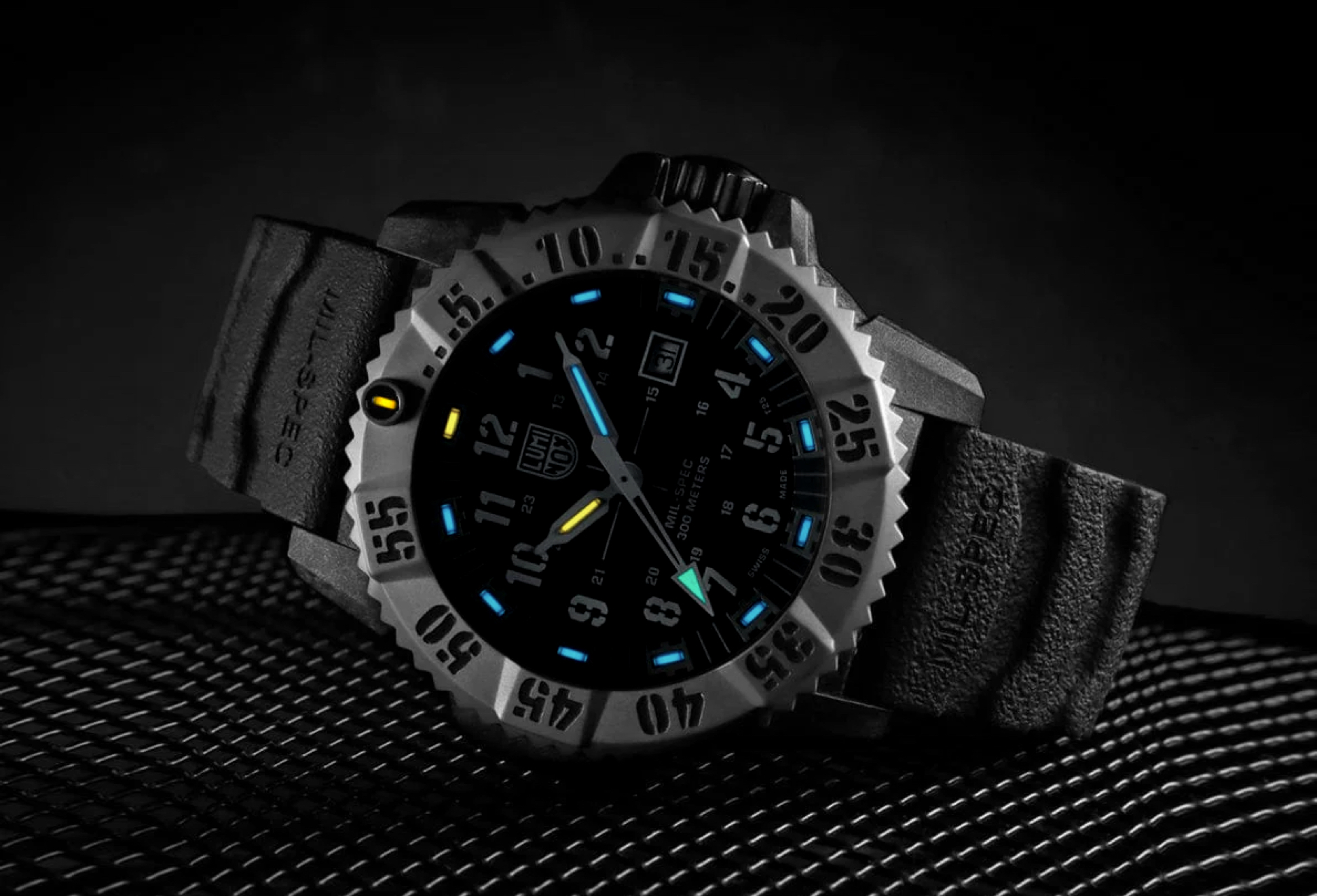 Luminox Mil Spec Dive Watch: O Relógio Militar Durável E Confiável | Image